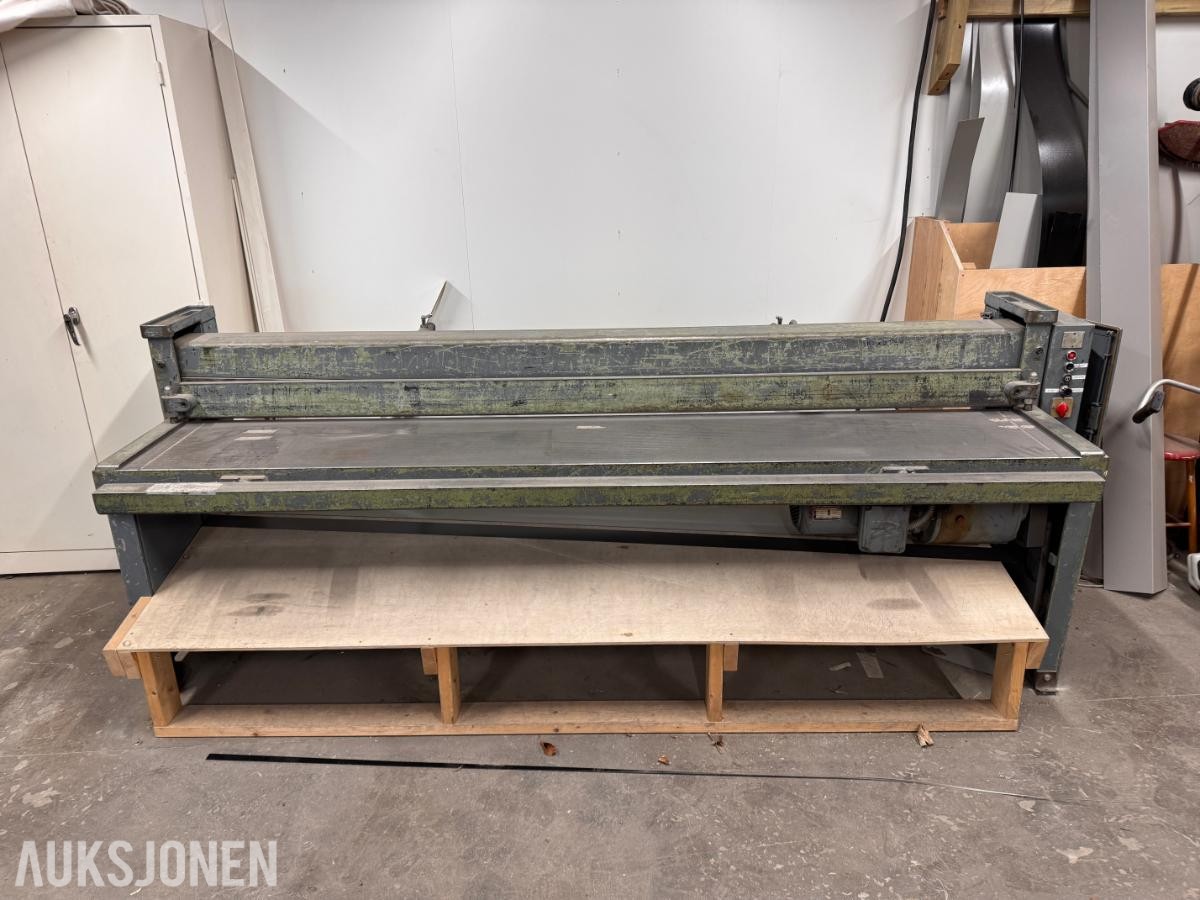 1973 Schechtl SMT 250 platesaks