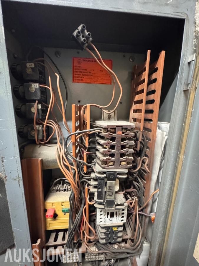 1973 Schechtl SMT 250 platesaks