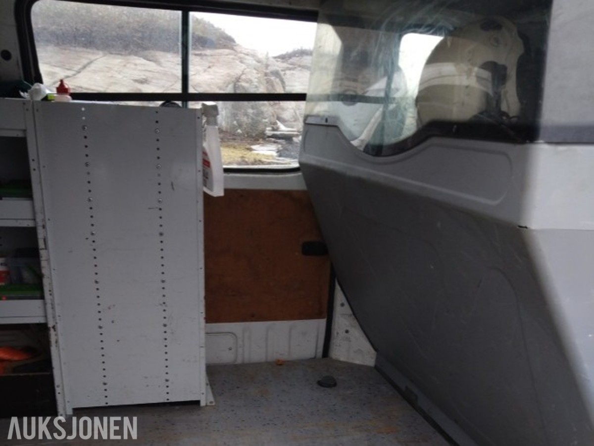 2009 Toyota HIACE 2.5-117 D 4WD med innredning