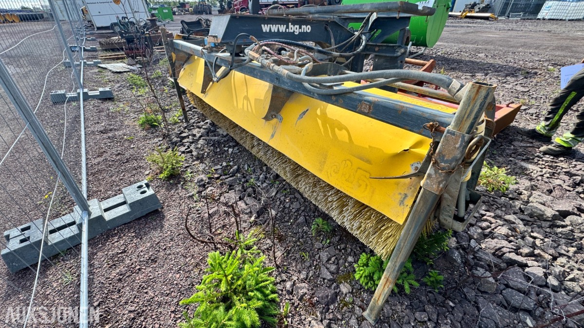 2020 STARK AH3000S feiekost med BM-feste - 300 CM