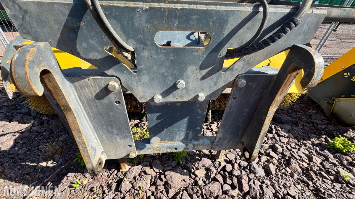 2020 STARK AH3000S feiekost med BM-feste - 300 CM