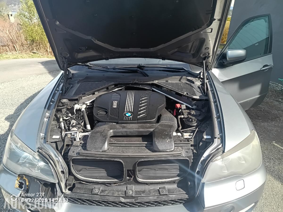 2010 BMW X5 xDrive30d, 271500km, Reparasjonsobjekt, Cruisekontroll, Hengerfeste, Skinninteriør, Soltak/glasstak   