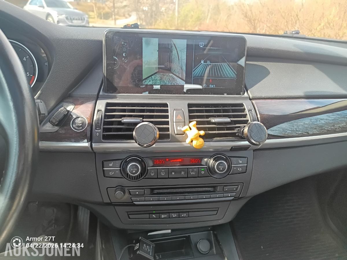 2010 BMW X5 xDrive30d, 271500km, Reparasjonsobjekt, Cruisekontroll, Hengerfeste, Skinninteriør, Soltak/glasstak   