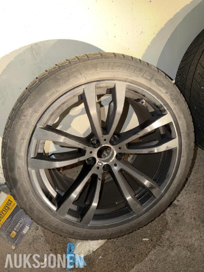 2016 BMW Felger Msport 20"