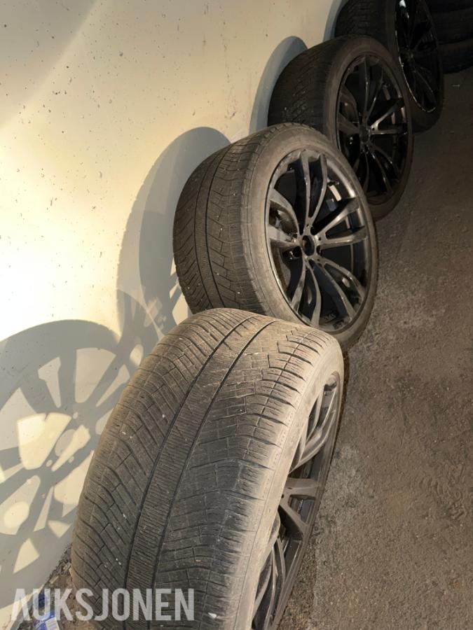 2016 BMW Felger Msport 20"
