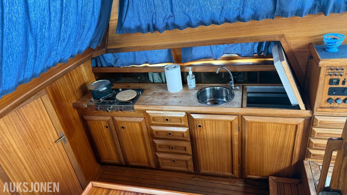 1979 Brofjord 36