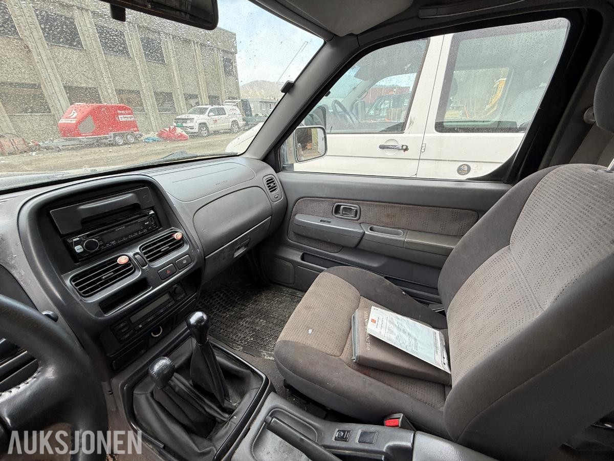 2002 Nissan King Cab, 2.5-133 D 4X4, 372217km