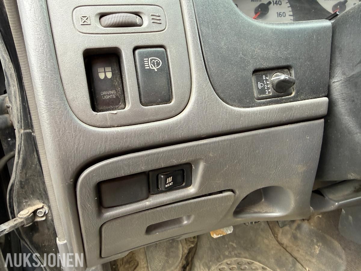 2002 Nissan King Cab, 2.5-133 D 4X4, 372217km