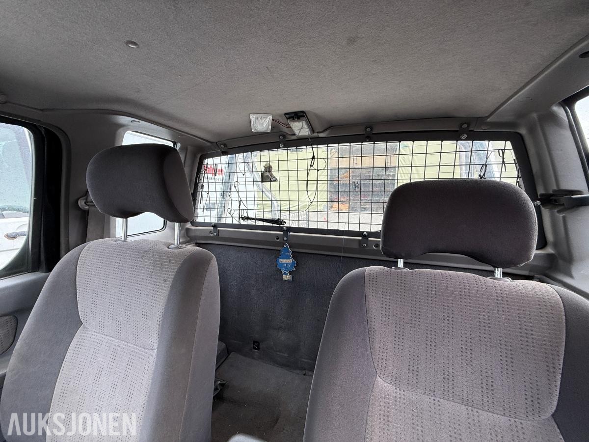 2002 Nissan King Cab, 2.5-133 D 4X4, 372217km