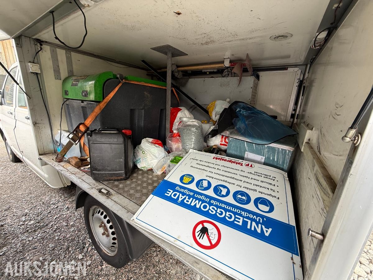 2005 Volkswagen Transporter kassebil 5 seter 398265km 