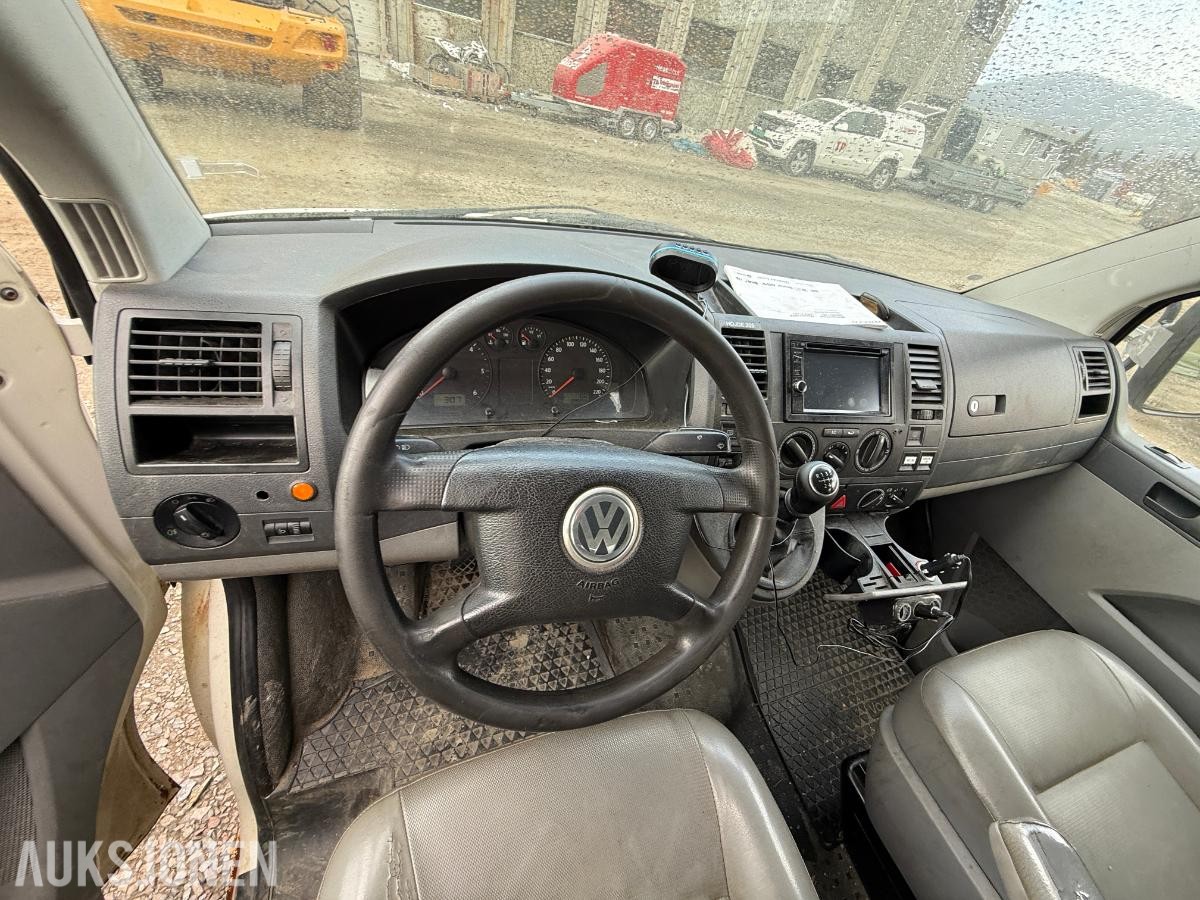 2005 Volkswagen Transporter kassebil 5 seter 398265km 