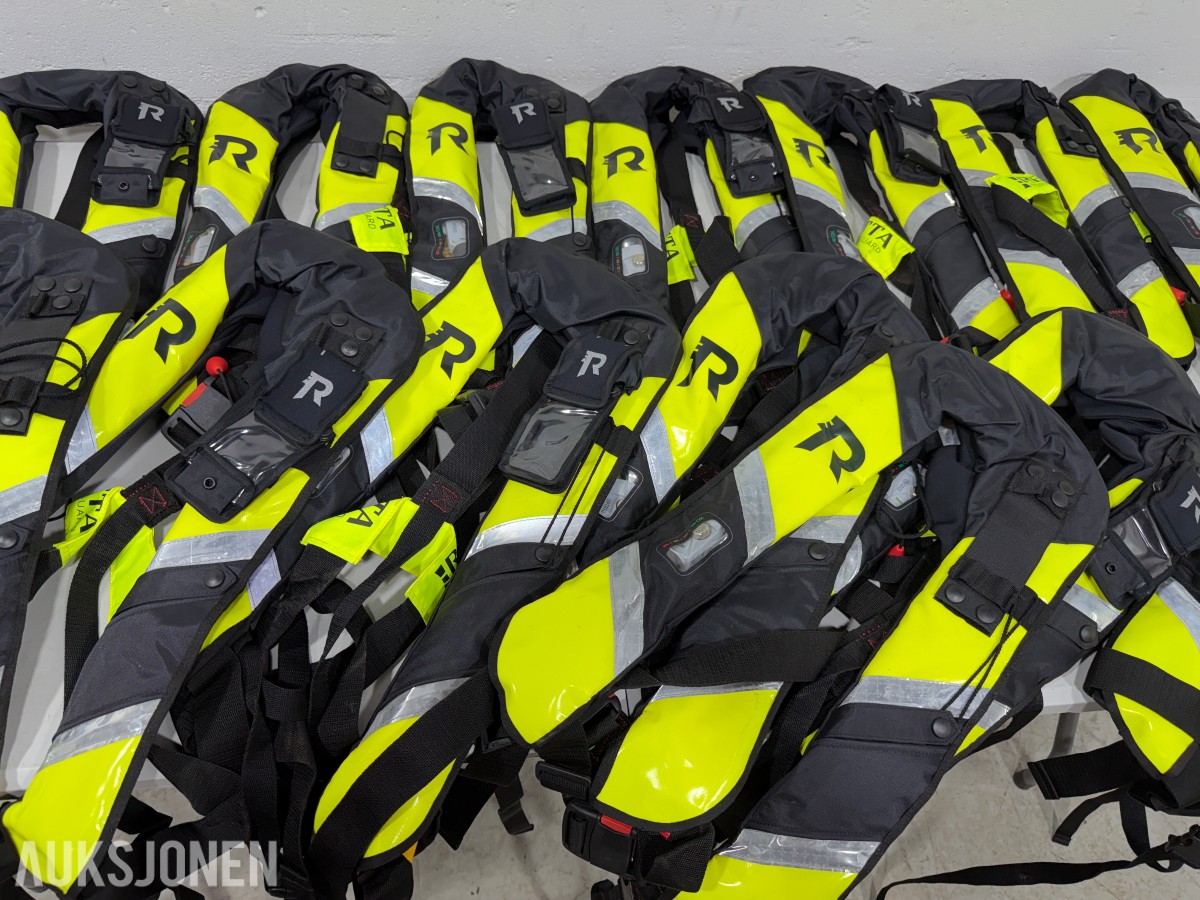 16x Redningsvester 170N – Regatta ProSafe – Oppblåsbare m/sele 