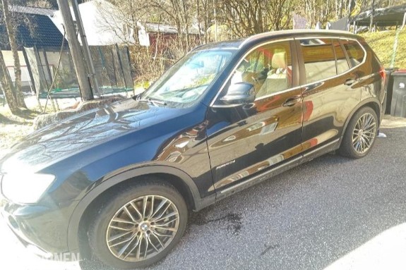 2011 BMW X3, xDrive20d, 198500km, Automat, Cruisekontroll, Hengerfeste, Ryggekamera, Skinnseter, Soltak/glasstak, EU OK til 02.2028 