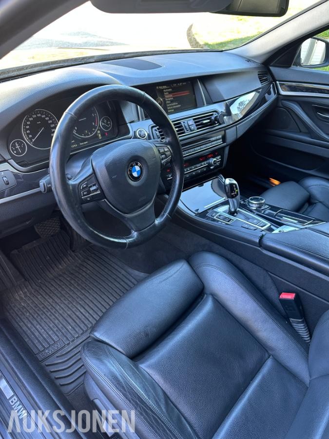 2014 BMW 5-serie 525d xDrive Hengerfeste Skinnseter