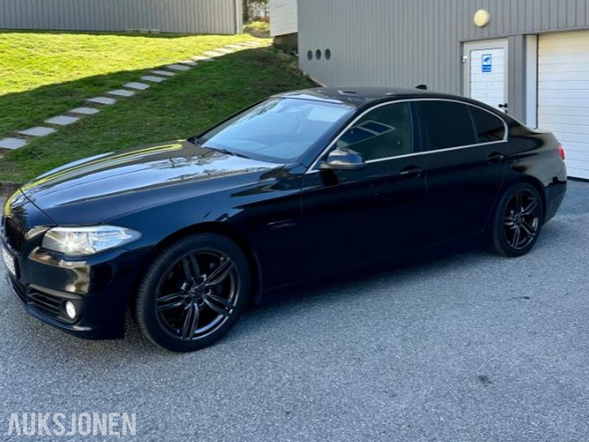 2014 BMW 5-serie 525d xDrive Hengerfeste Skinnseter