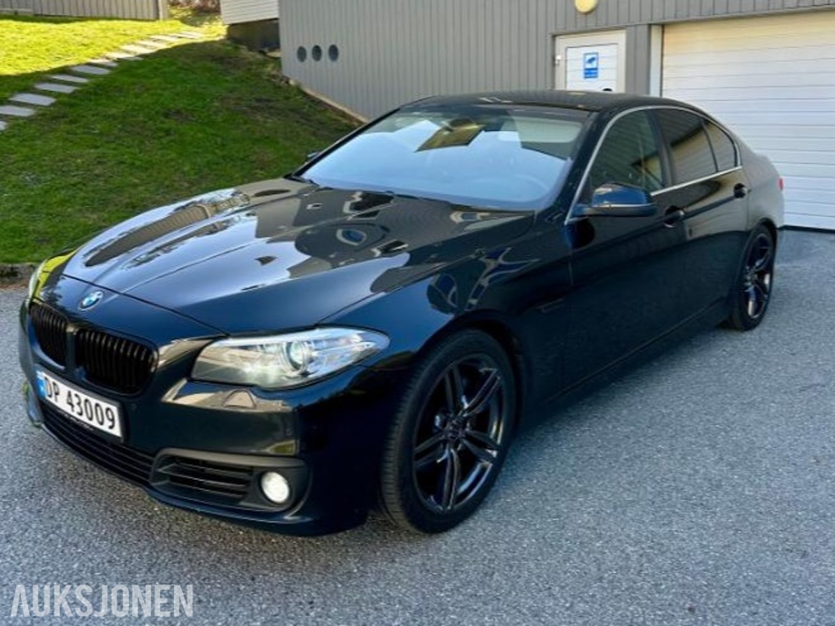 2014 BMW 5-serie 525d xDrive Hengerfeste Skinnseter