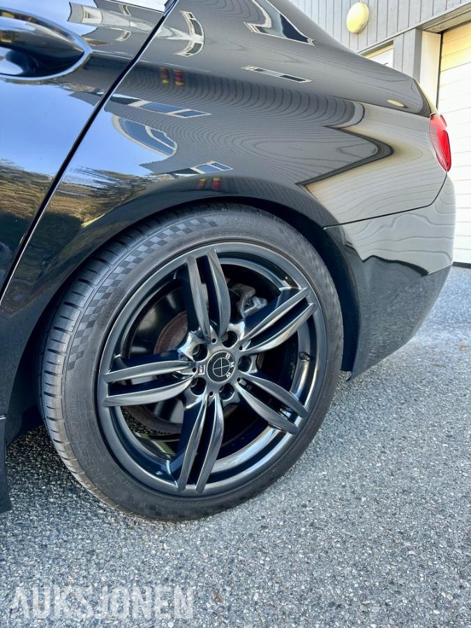 2014 BMW 5-serie 525d xDrive Hengerfeste Skinnseter