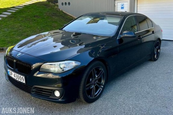 2014 BMW 5-serie 525d xDrive Hengerfeste Skinnseter