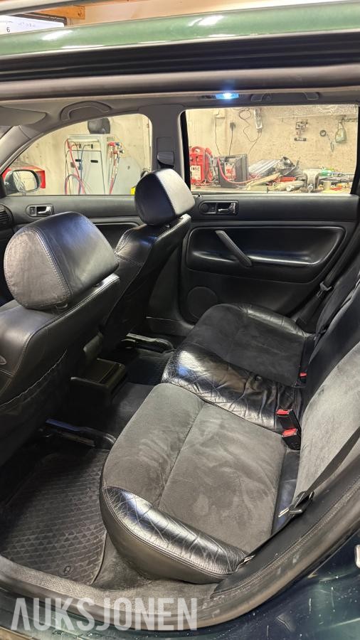 1999 Volkswagen Passat VR5 2.3 bensin 150hk 4MOTION 