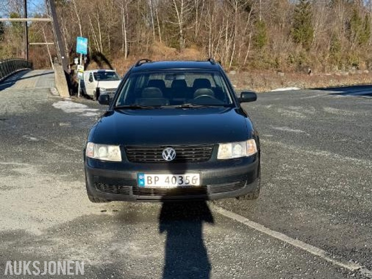 1999 Volkswagen Passat VR5 2.3 bensin 150hk 4MOTION 