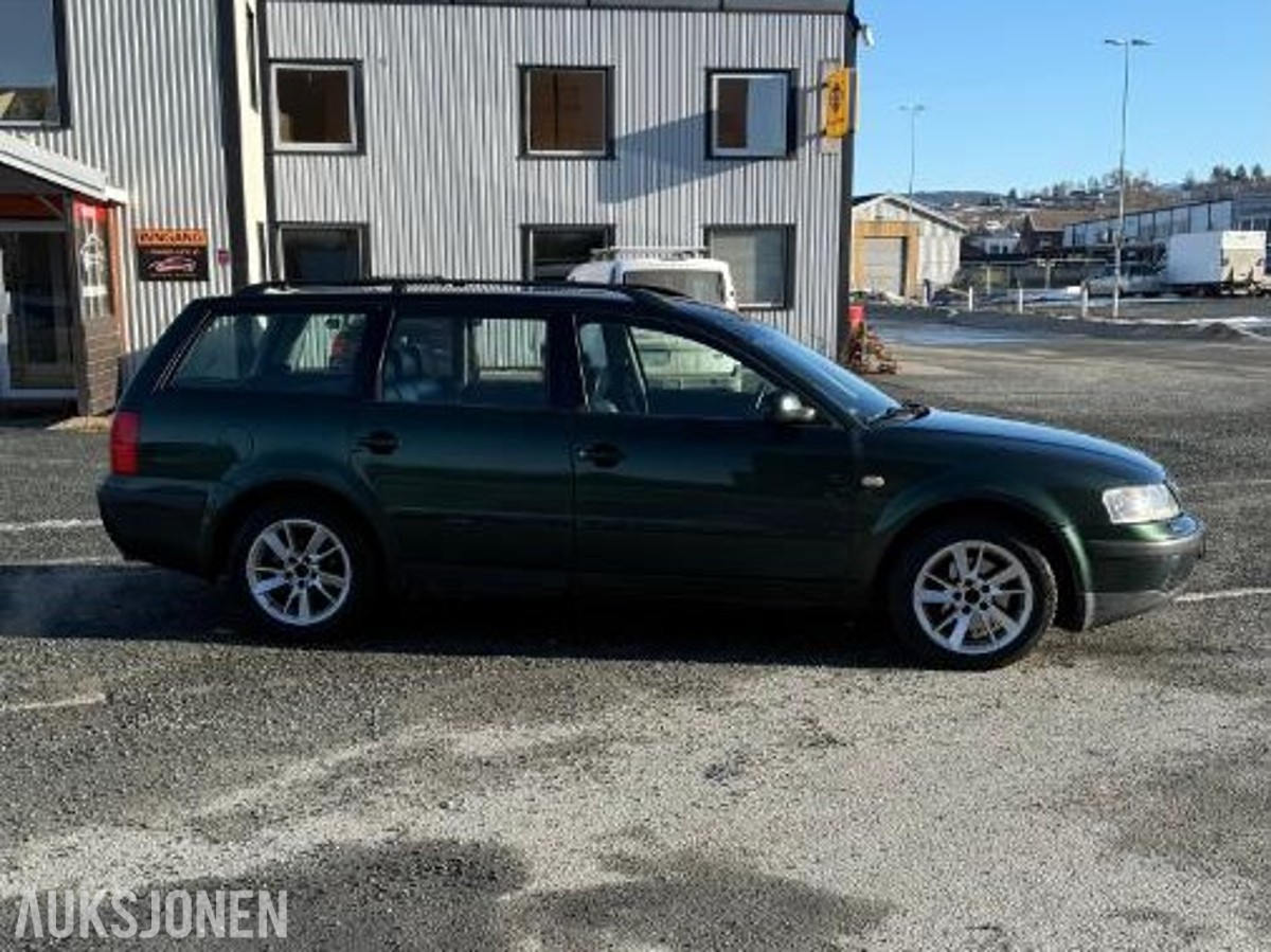 1999 Volkswagen Passat VR5 2.3 bensin 150hk 4MOTION 