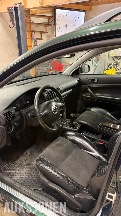 1999 Volkswagen Passat VR5 2.3 bensin 150hk 4MOTION 