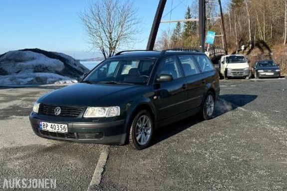 1999 Volkswagen Passat VR5 2.3 bensin 150hk 4MOTION 