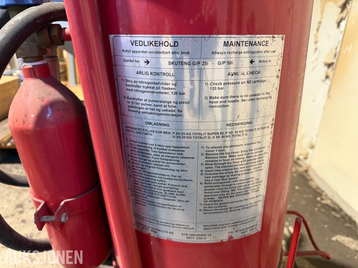 Skuteng P50i – Trallemonter brannslokker, 50 kg BC-pulver