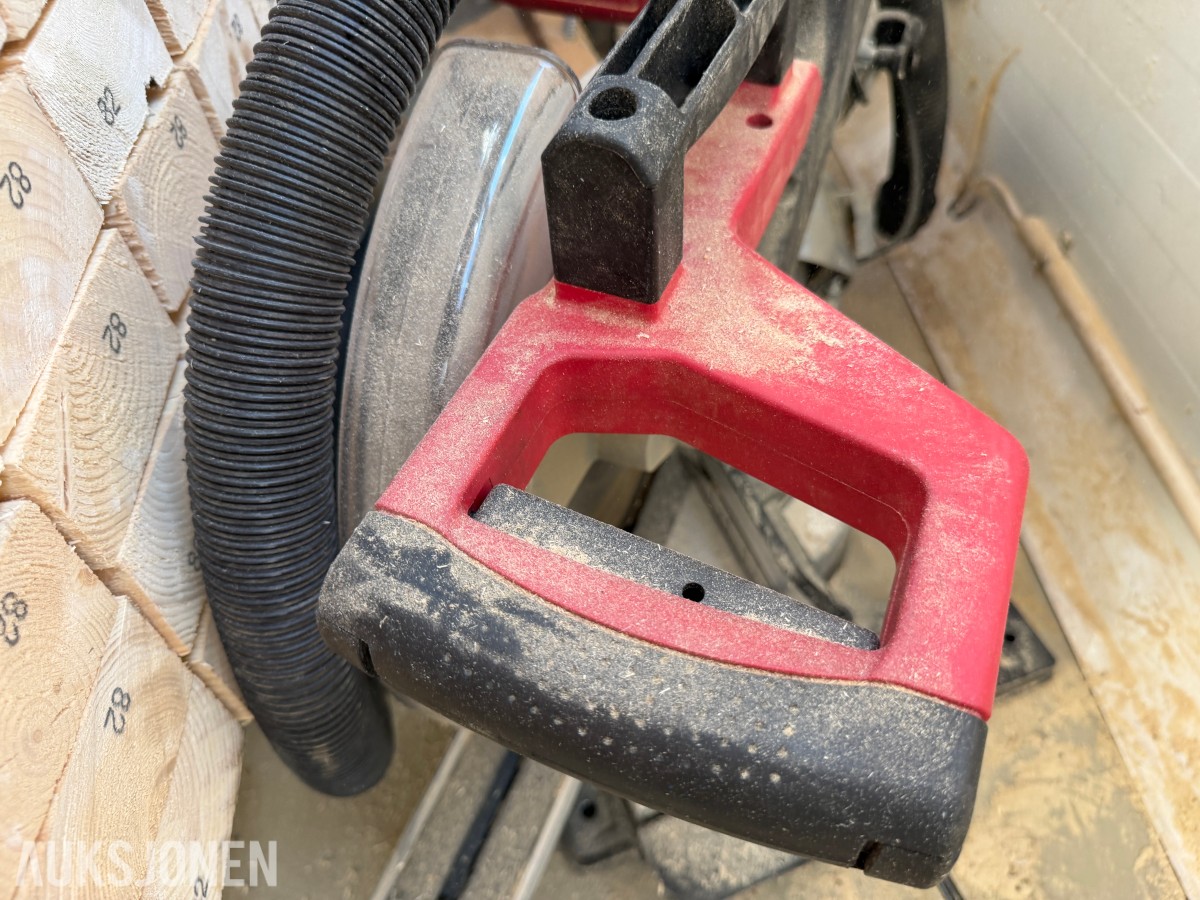 2021 Meec Tools Kappsag/Gjæringssag - 2000W - CE-merket