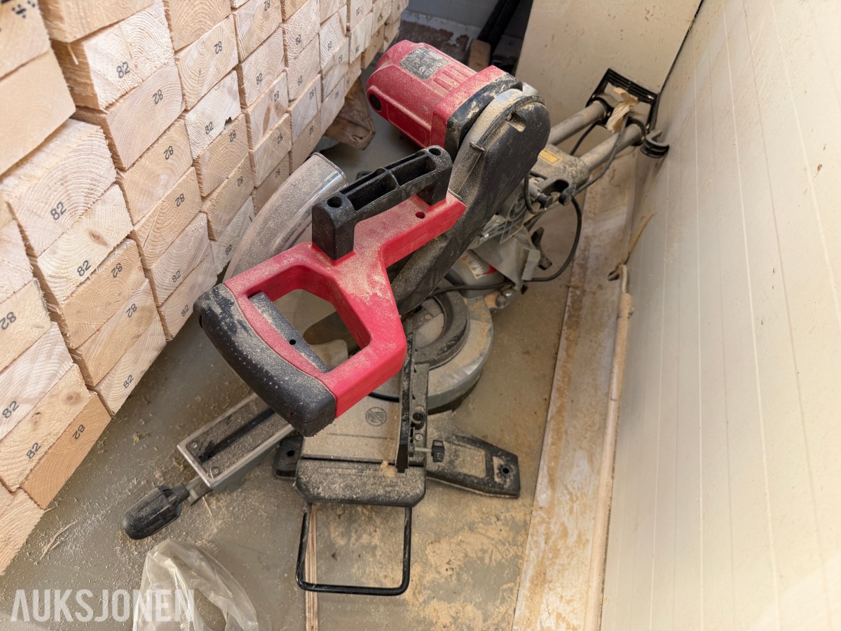 2021 Meec Tools Kappsag/Gjæringssag - 2000W - CE-merket
