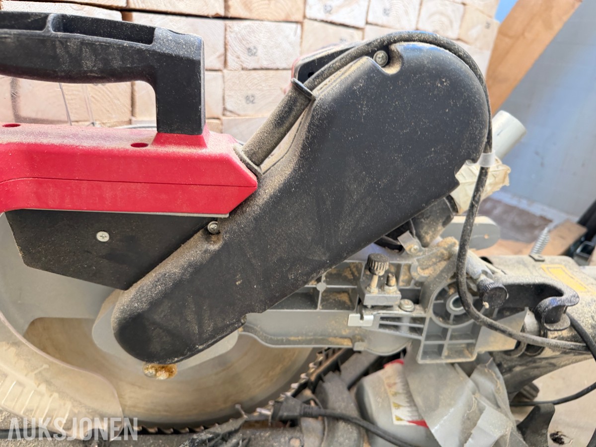 2021 Meec Tools Kappsag/Gjæringssag - 2000W - CE-merket