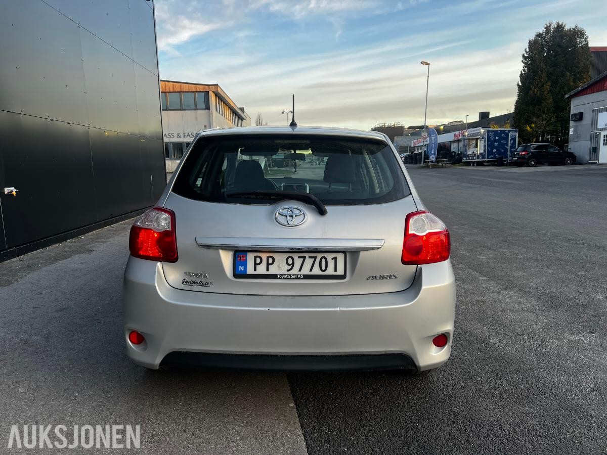 2011 Toyota Auris 1.4 90hk DAB Bluetooth