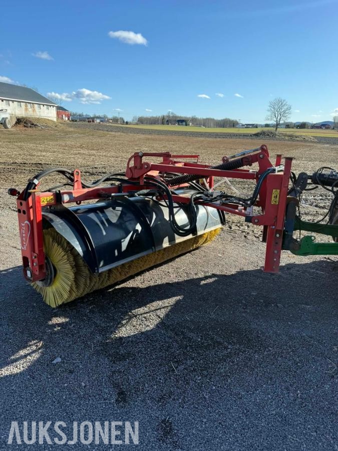 2017 Tokvam kost til traktor 