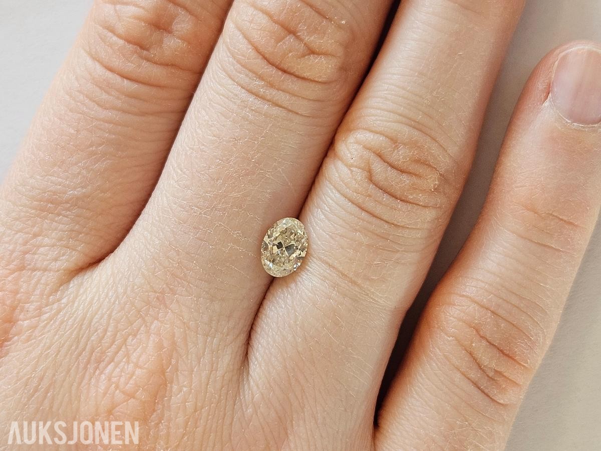 (HRD) 1.01CT OVALSLIPT NATURLIG DIAMANT. L/SI2.