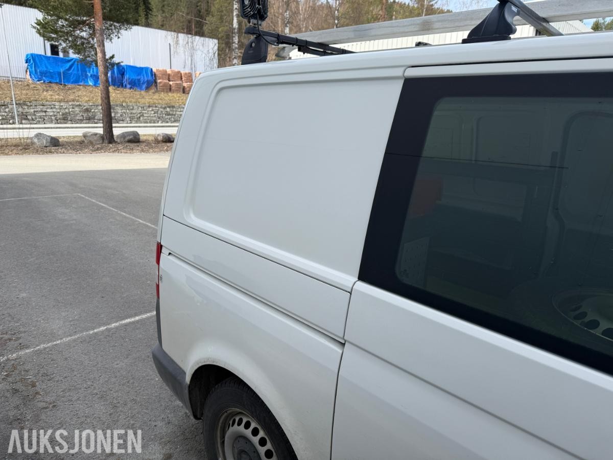 2012 Volkswagen Transporter, 2.0-140 D 4MOTION, 317000km m/innredning