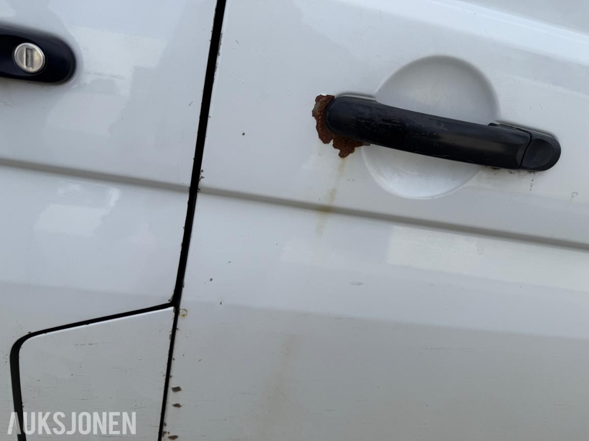 2012 Volkswagen Transporter, 2.0-140 D 4MOTION, 317000km m/innredning