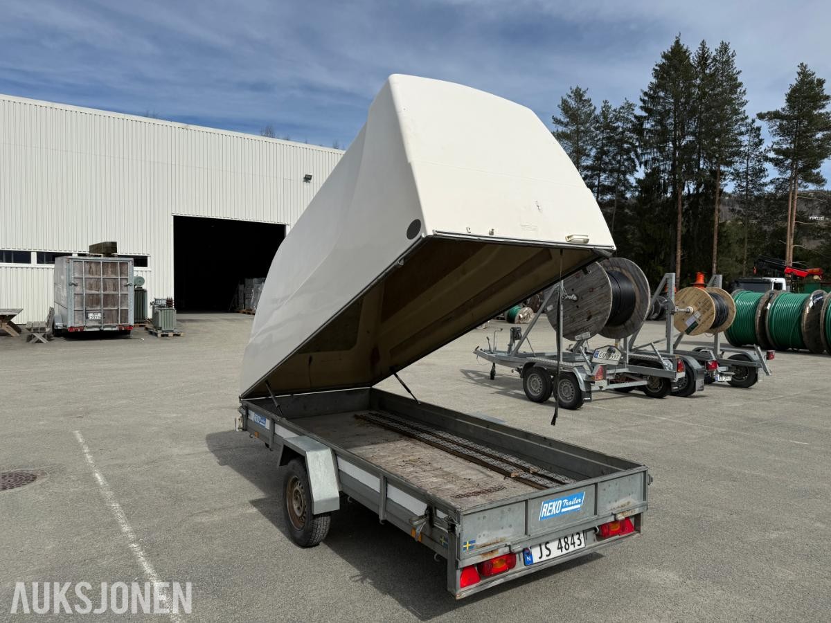2010 Reko Trailer Planhenger med glassfibertopp og tipp