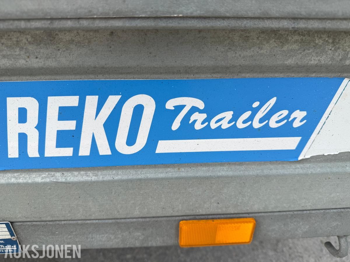 2010 Reko Trailer Planhenger med glassfibertopp og tipp