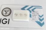 (IGI) 0.91CT 3 RUNDE NATURLIGE DIAMANTER.