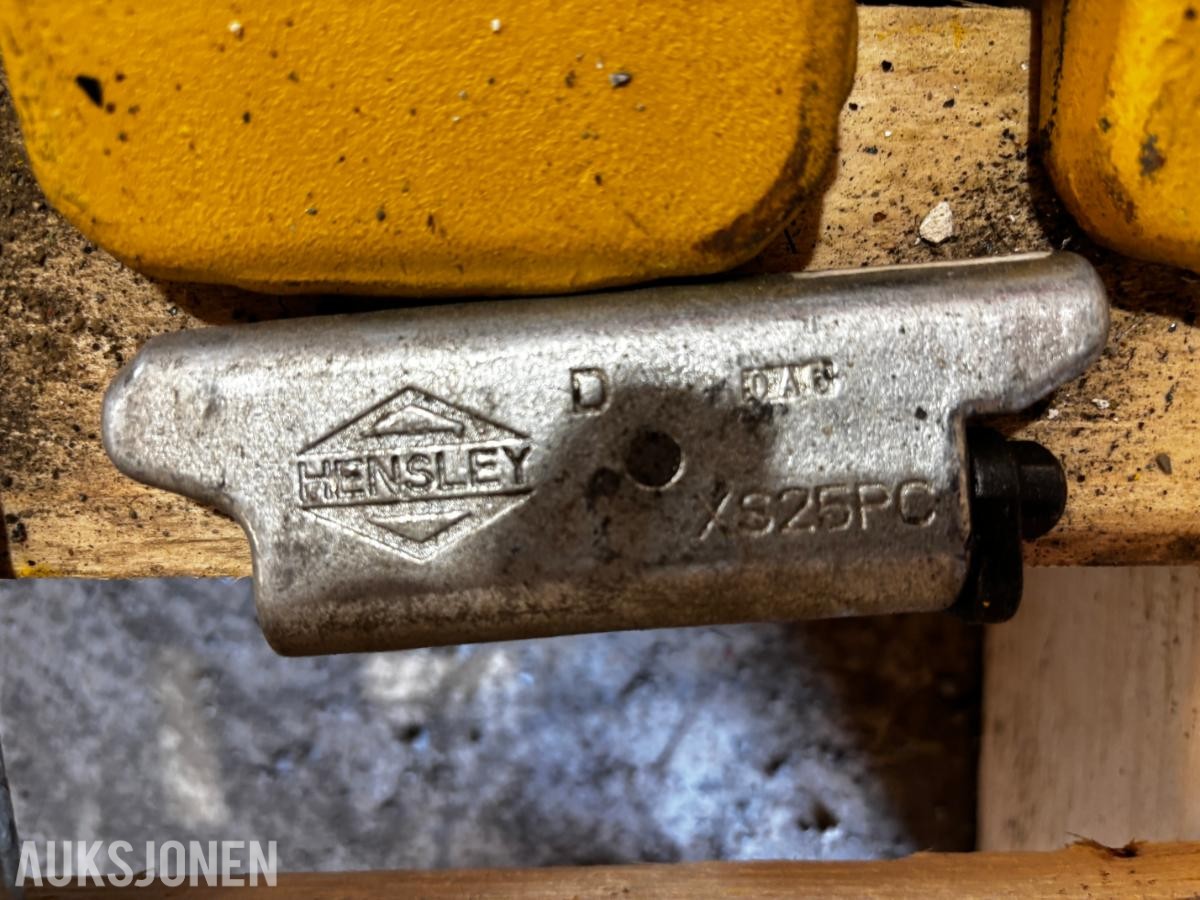 4 STK KVX GRAVEMASKINENNER M/LÅSER – HENSLEY XS25PC