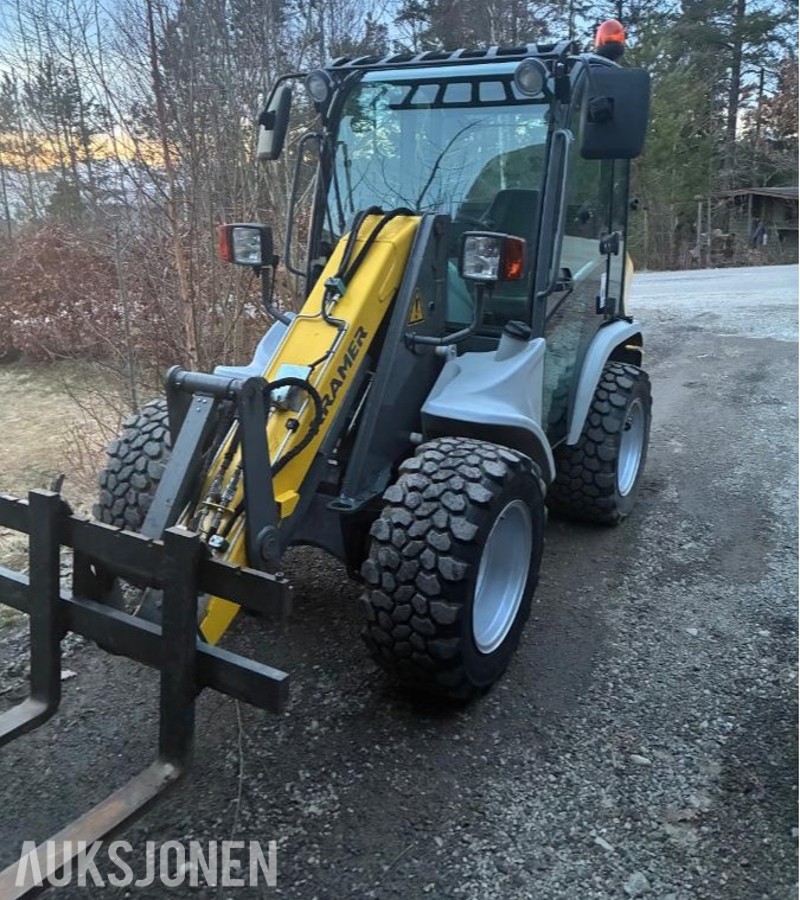 2019 Kramer 5035 Hjullaster med pallegaffel og skuffe 650t