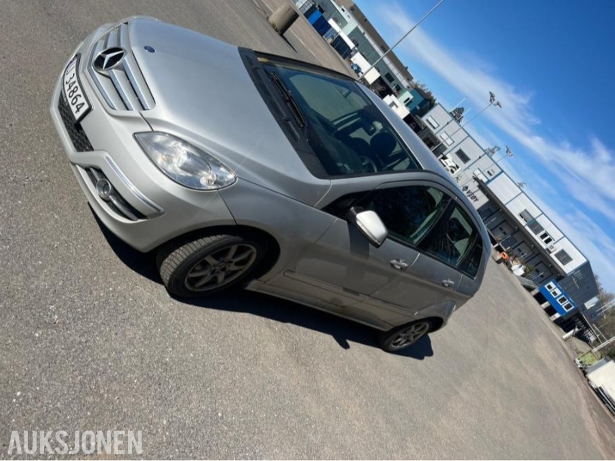 2009 Mercedes-Benz B 180 CDI 2.0 diesel 109hk automat cruisekontroll navigasjon
