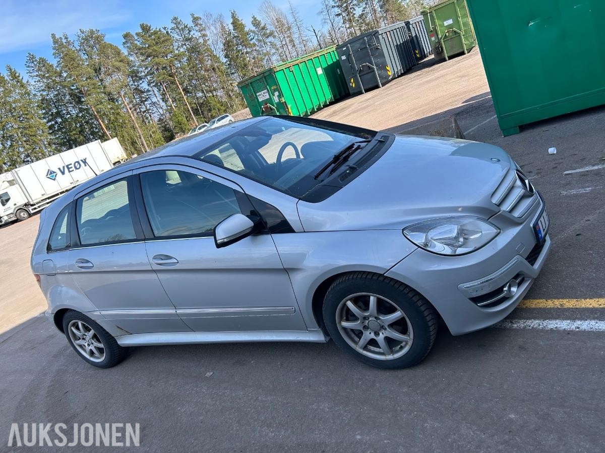 2009 Mercedes-Benz B 180 CDI 2.0 diesel 109hk automat cruisekontroll navigasjon