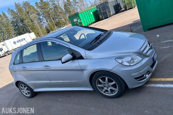 2009 Mercedes-Benz B 180 CDI 2.0 diesel 109hk automat cruisekontroll navigasjon