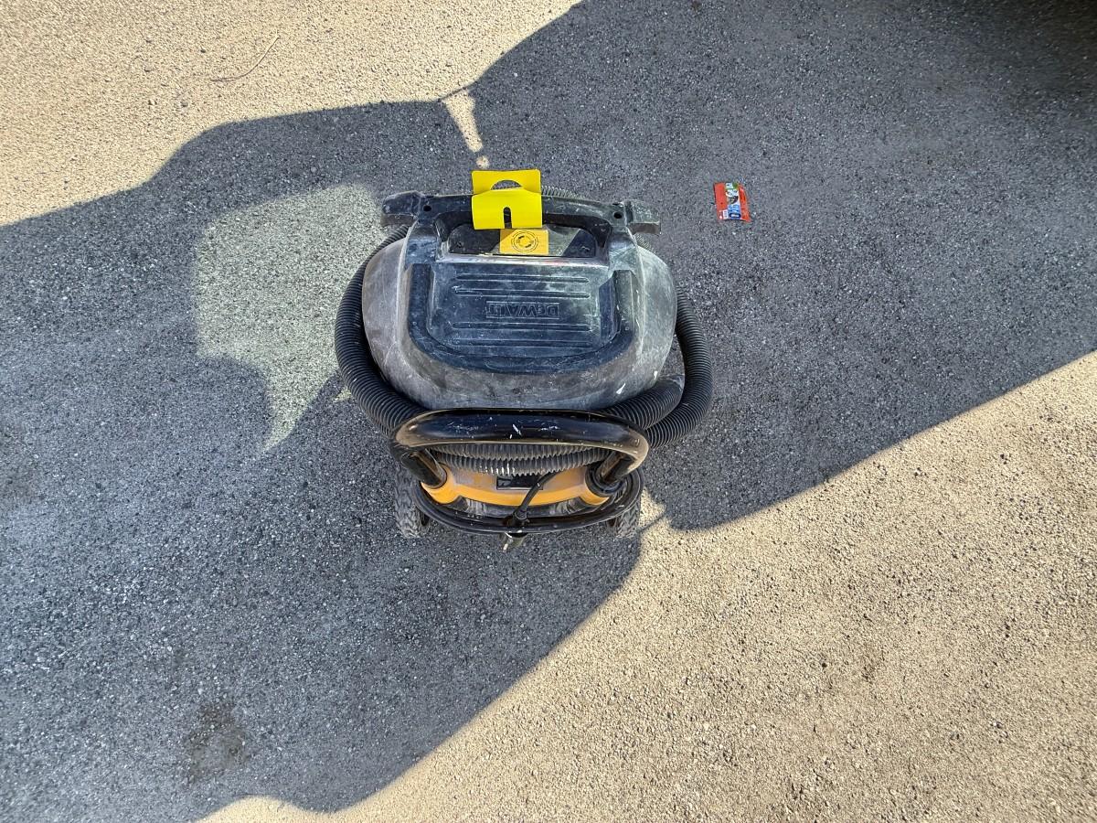 DeWalt DWV902L -