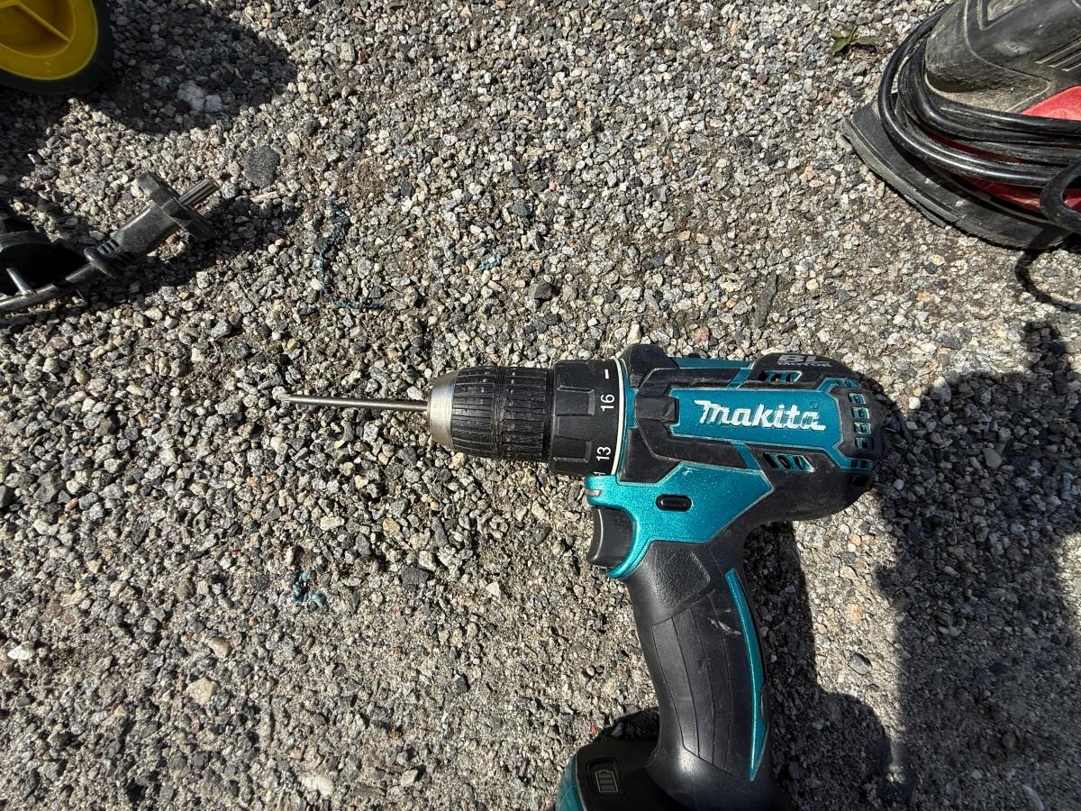 Verktøypakke – Makita drill, 2 stk Kellen sager og diverse