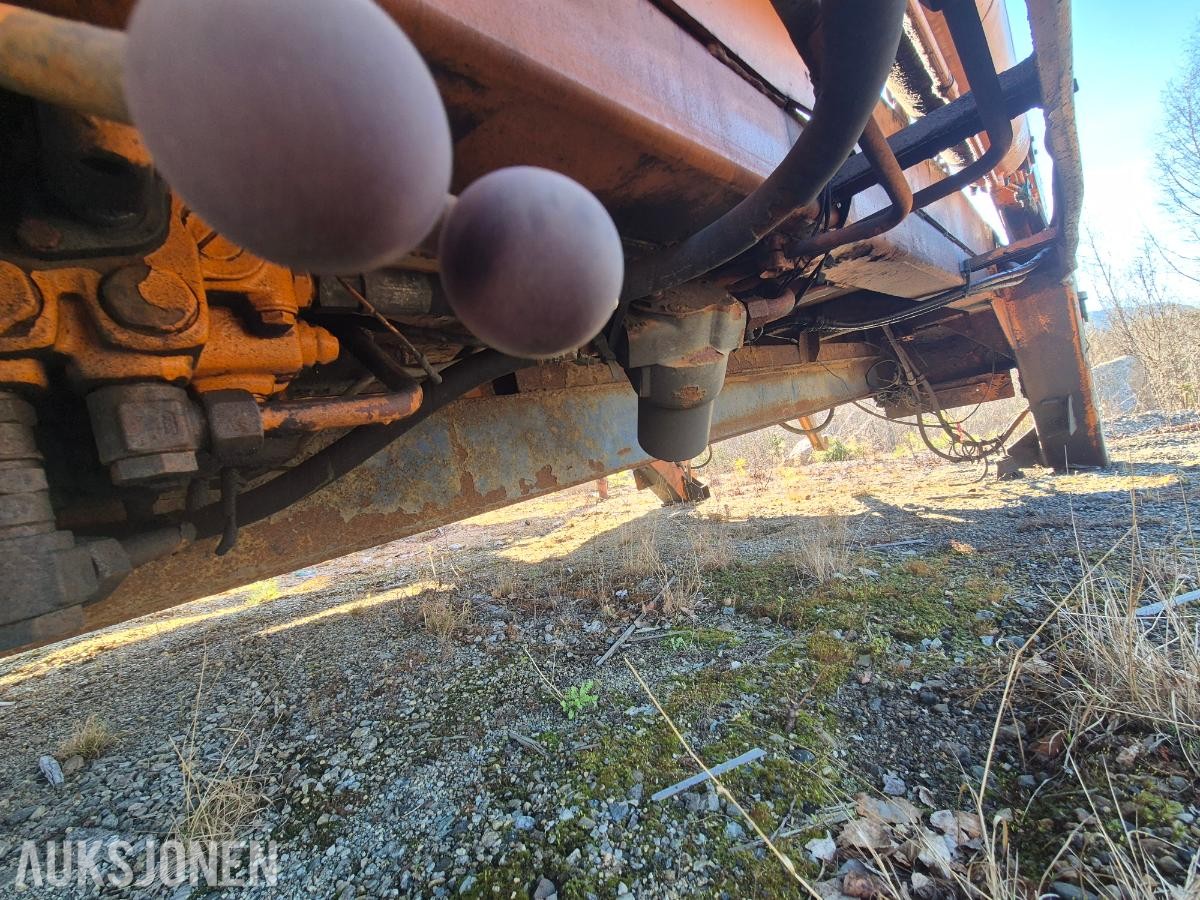Joab containerlift på krokramme