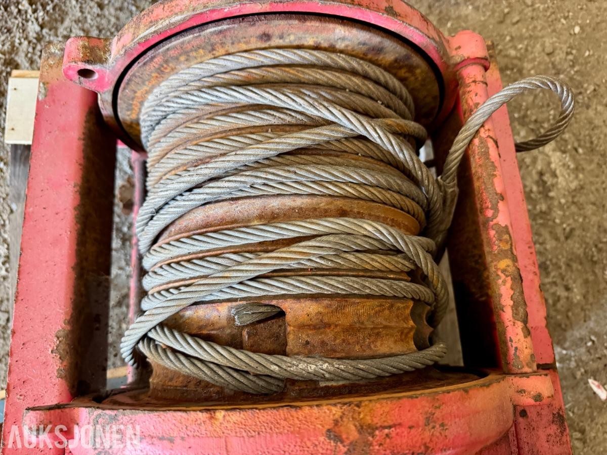 1990 Hydraulisk Vinsj - 4 tonn