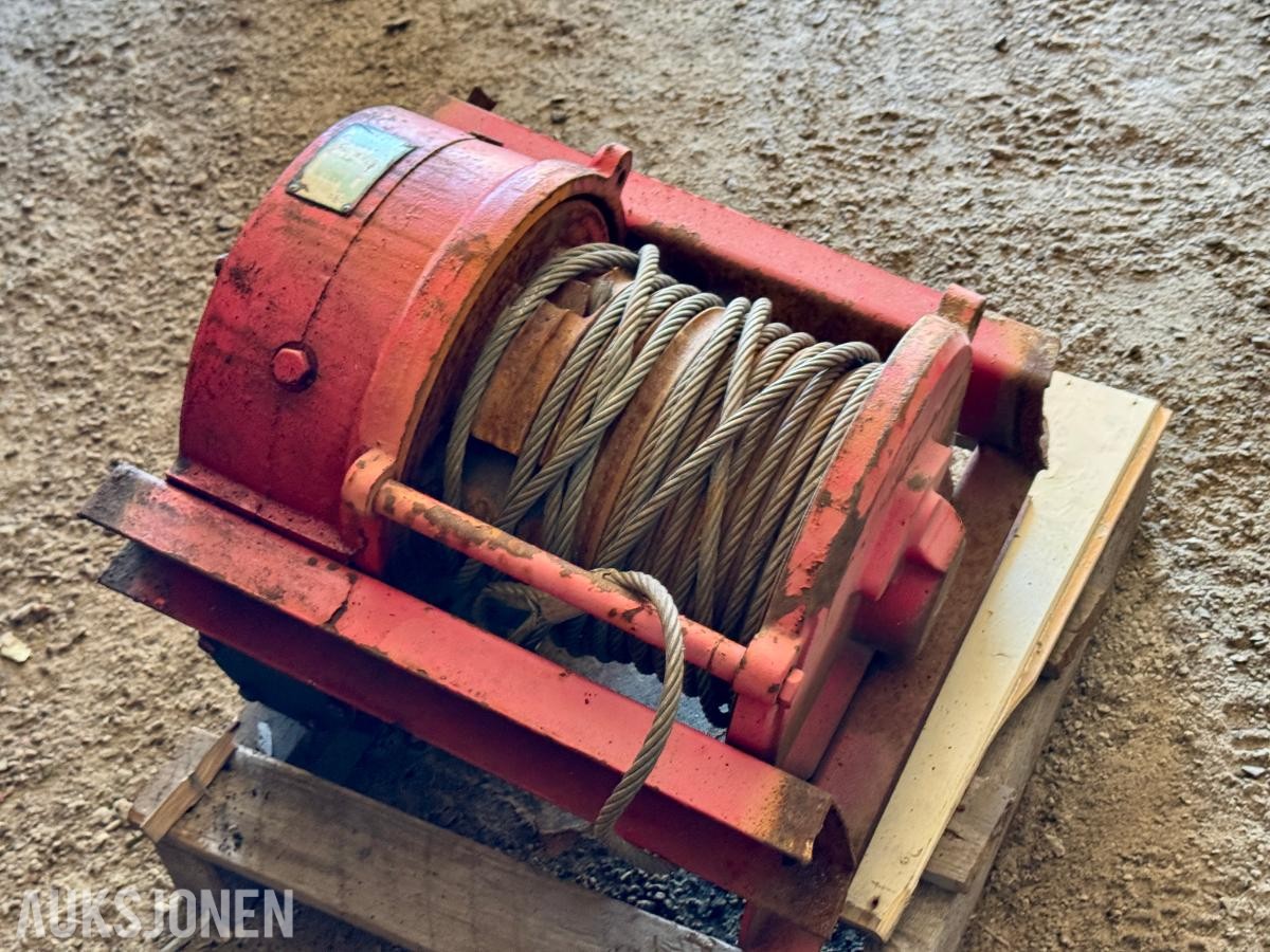 1990 Hydraulisk Vinsj - 4 tonn