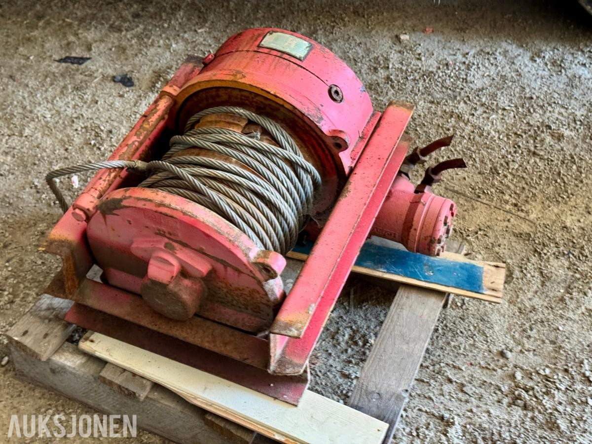 1990 Hydraulisk Vinsj - 4 tonn